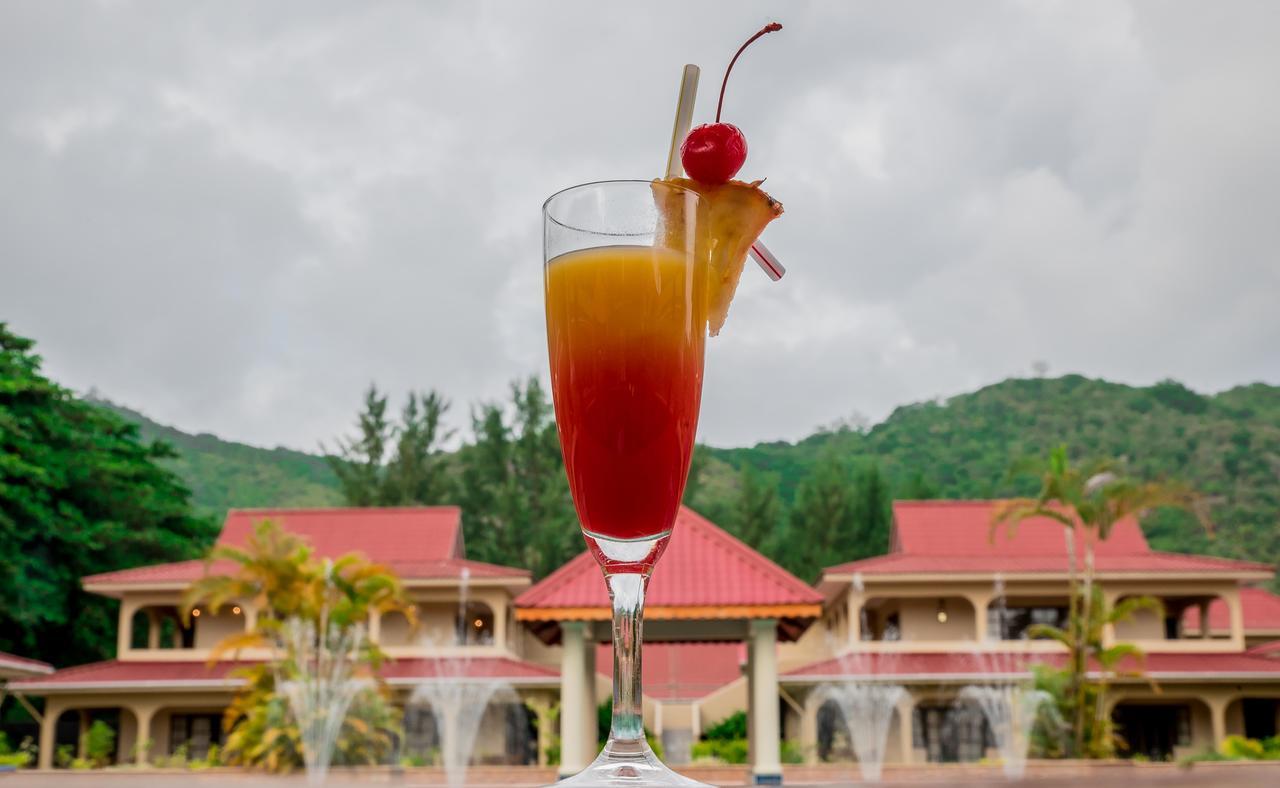 Oasis Hotel Restaurant & Spa Grand Anse  Bagian luar foto