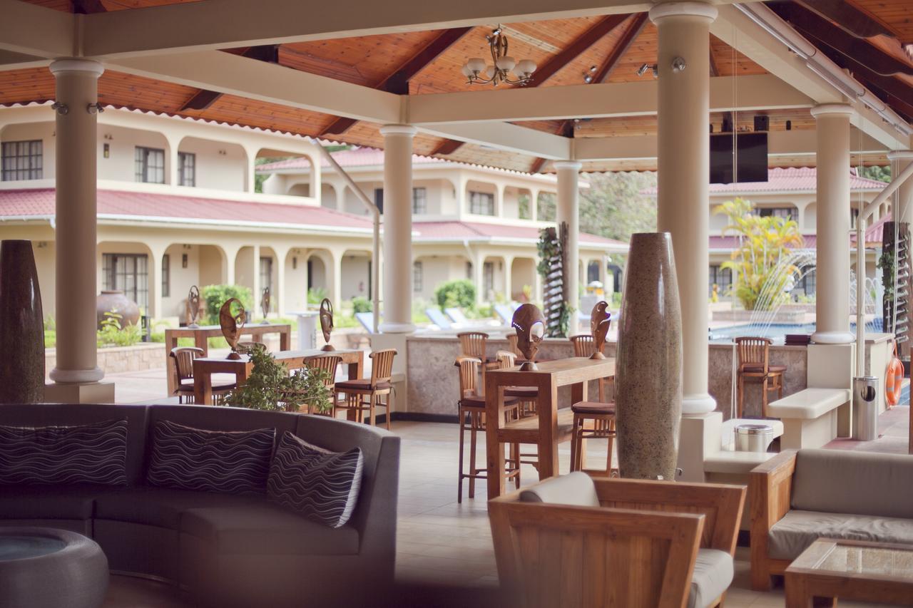 Oasis Hotel Restaurant & Spa Grand Anse  Bagian luar foto